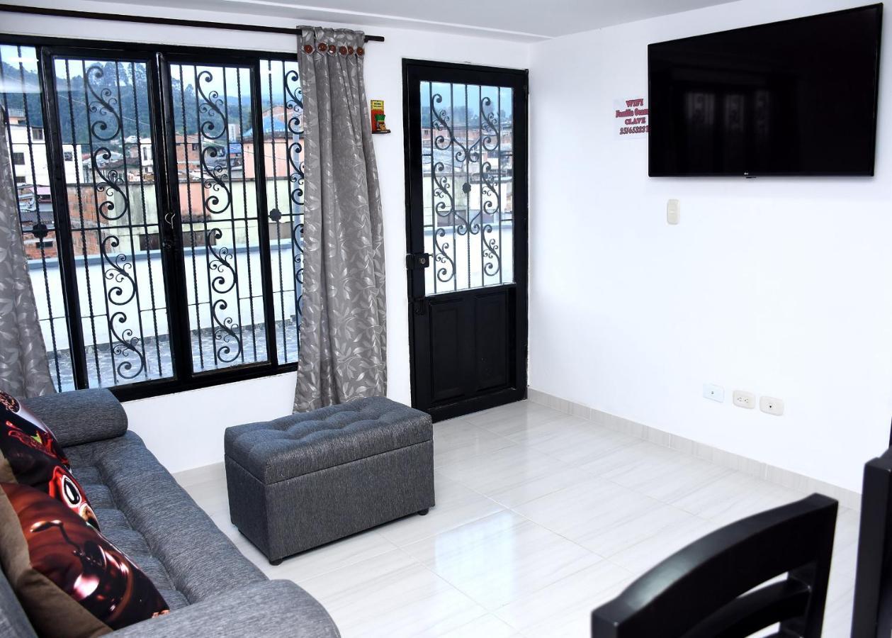 Aroma Cafe IV Apartment ซานตาโรซา เดกาบัล ภายนอก รูปภาพ