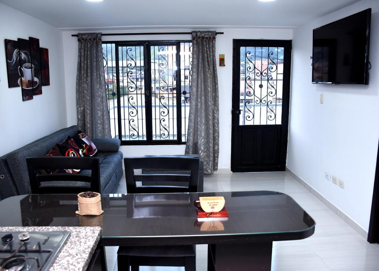 Aroma Cafe IV Apartment ซานตาโรซา เดกาบัล ภายนอก รูปภาพ